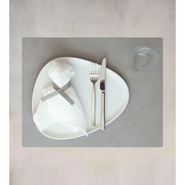 LINDDNA Tischset 35x45 Cm Rechteckig L Nupo Hellgrau 5 LINDDNA Tischset 35x45 Cm Rechteckig L Nupo Hellgrau - Image 3